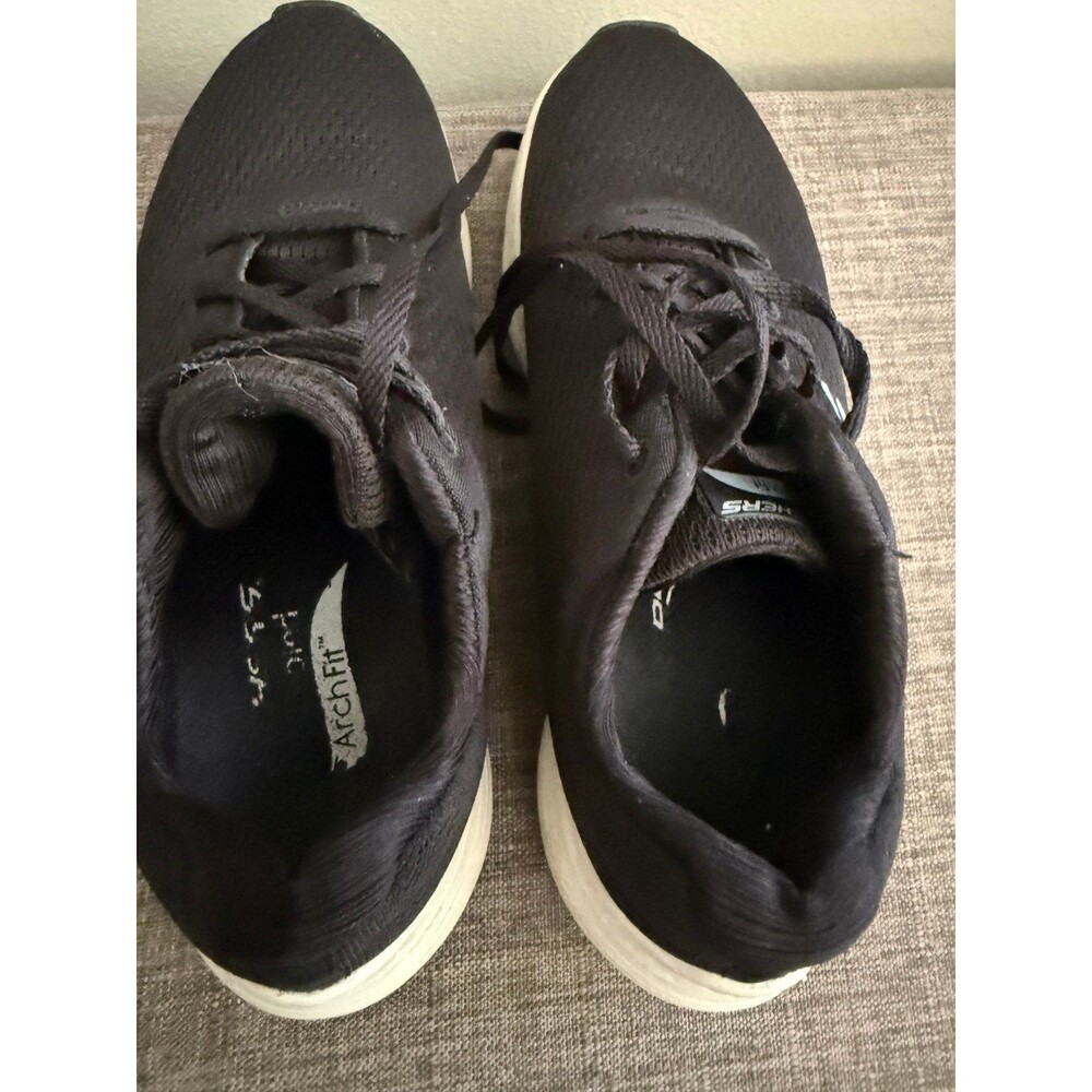 Women’s Skechers Arch Fit Black/White Running Shoes Size 7 - Picture 9 of 9